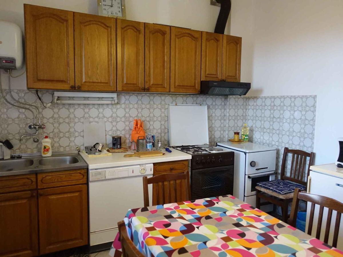Apartment In Omisalj - Insel Krk 39736 외부 사진
